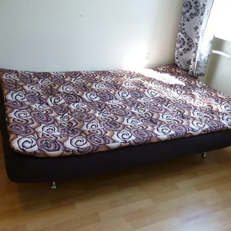 Quiet Center Arena Free Parking Апартаменти